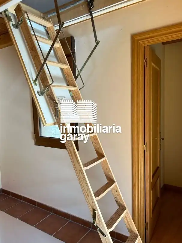 Casa adosada en venda en Tubilla del Agua amb Calefacció