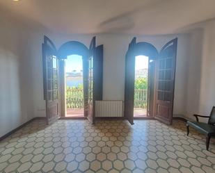 Flat to rent in Centre