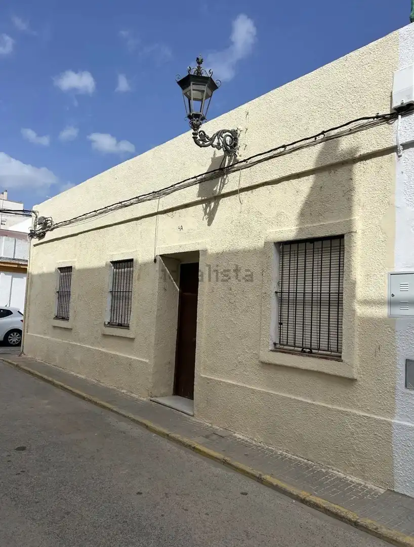 Vista exterior de Casa adosada en venda en Centro  