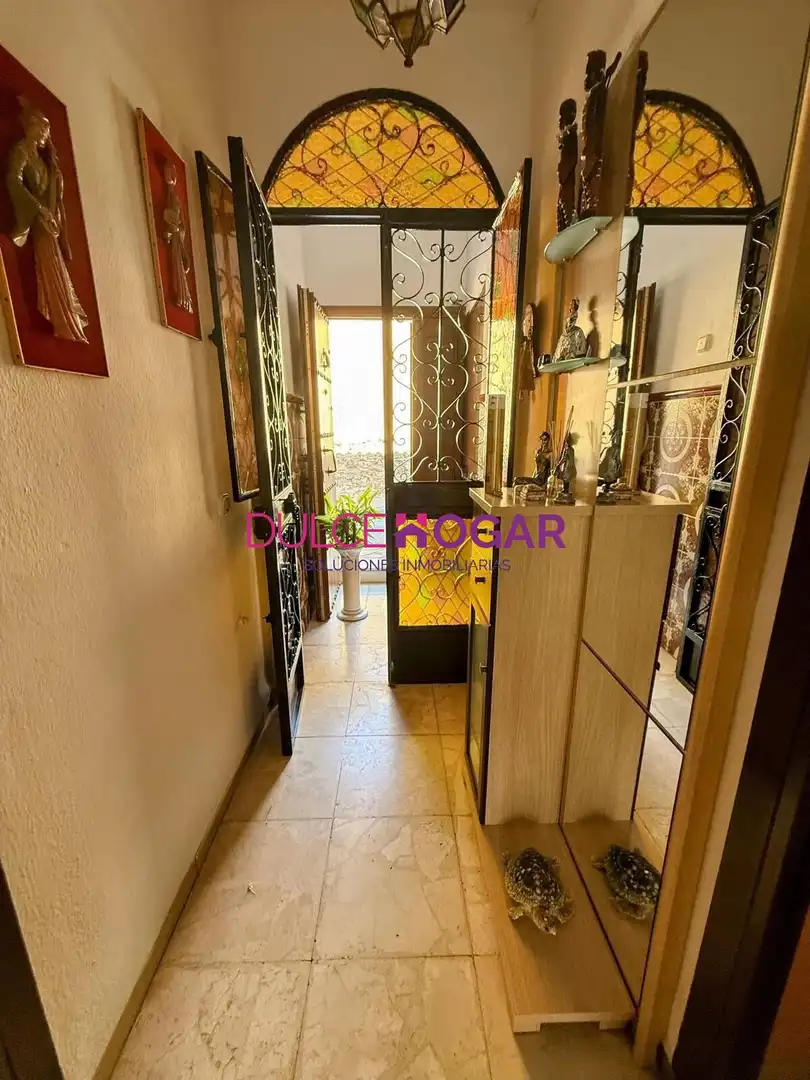 Casa adosada en venta en Ronda con Terraza, Amueblado y Balcón