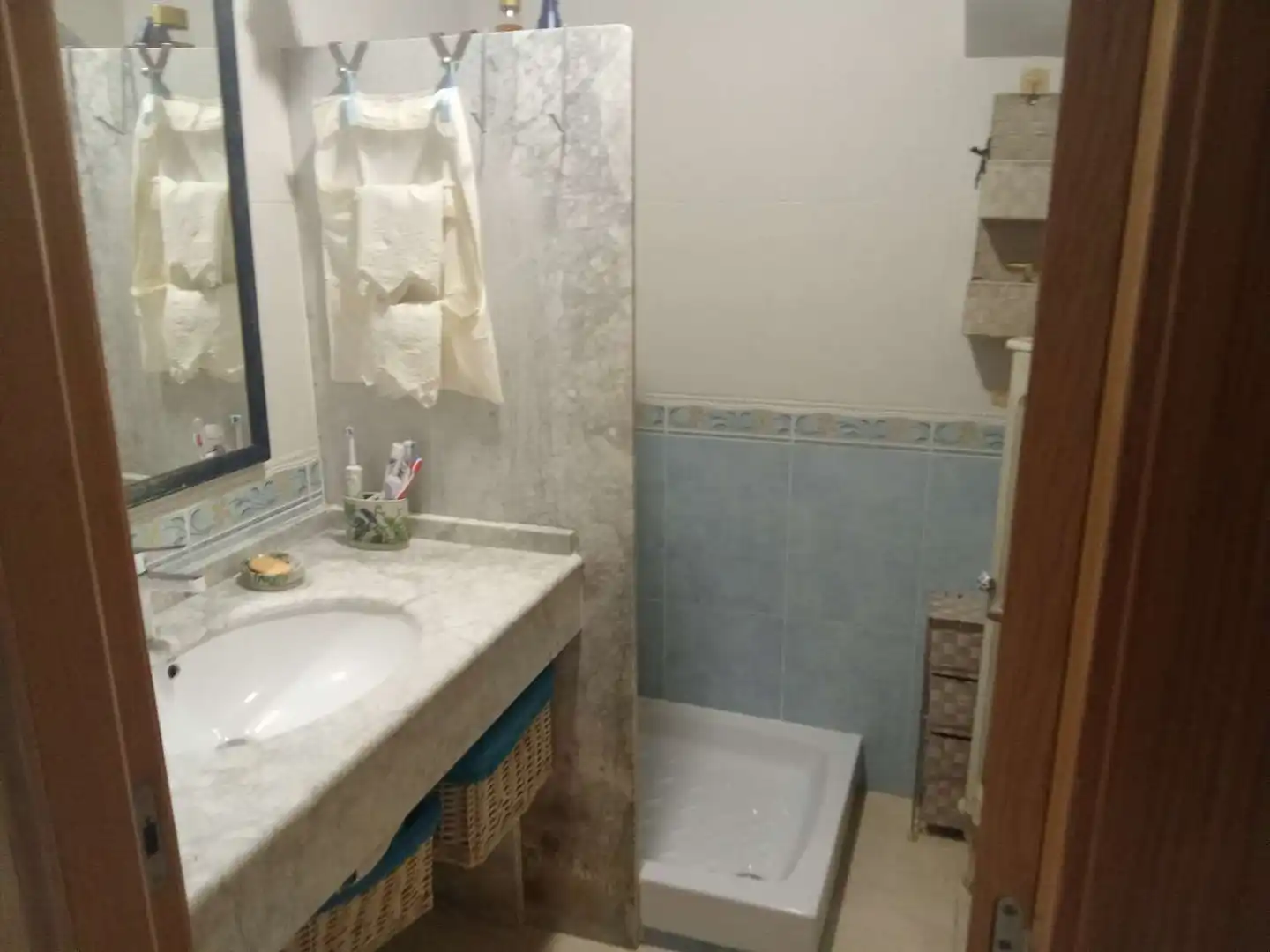 Badezimmer von Maisonette zum Verkauf in Oropesa del Mar / Orpesa mit Klimaanlage, Schwimmbad und Möbliert