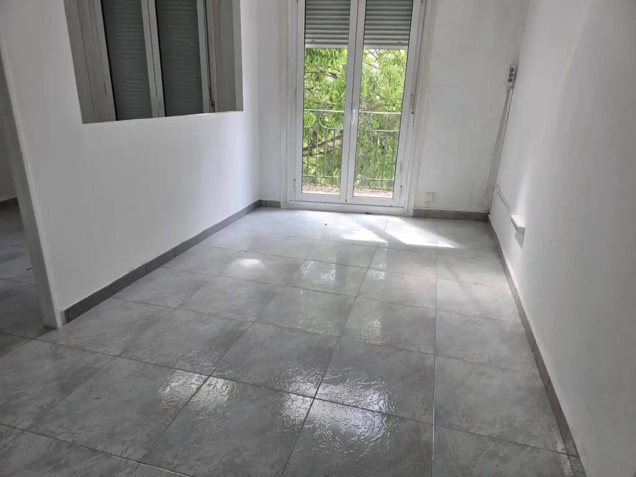 Gewerbefläche zur Miete in Plaza Clavé, imagen 2