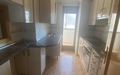 Kitchen of Flat for sale in Valdemoro  with Terrace