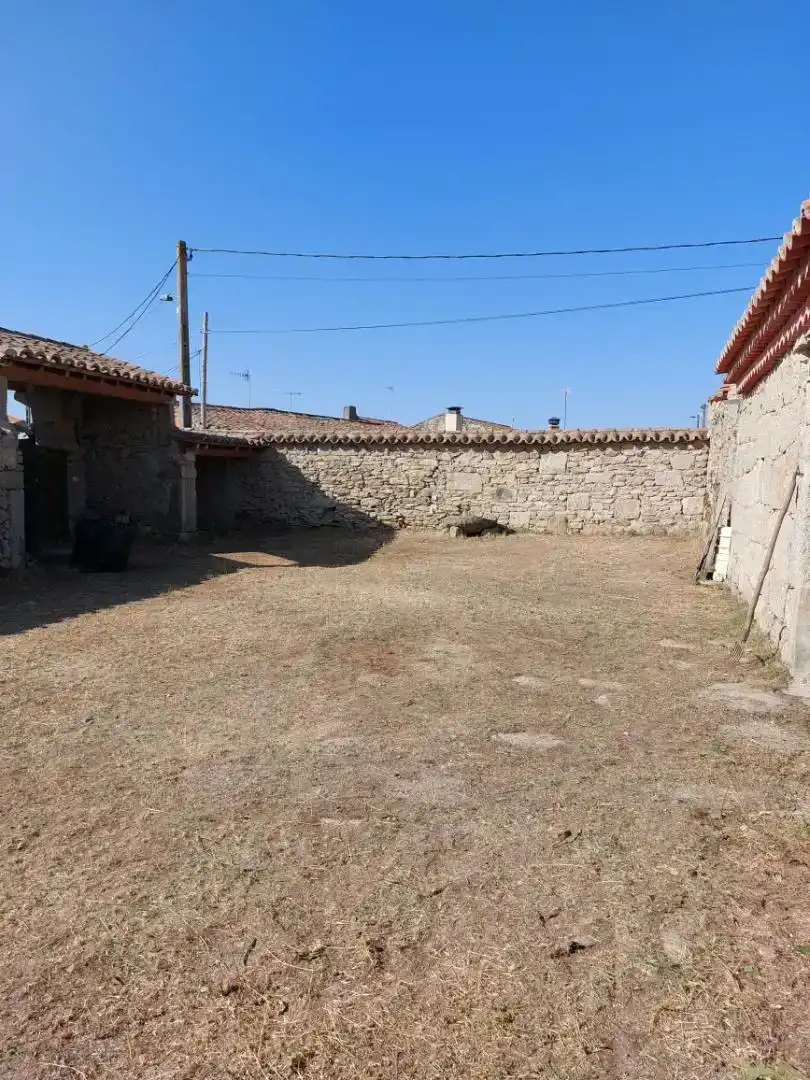 Planta baja en venta en Carbellino con Jardín privado