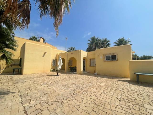 Casa-chalet en Venta en Calle Europa, 31 en Puerto Rey