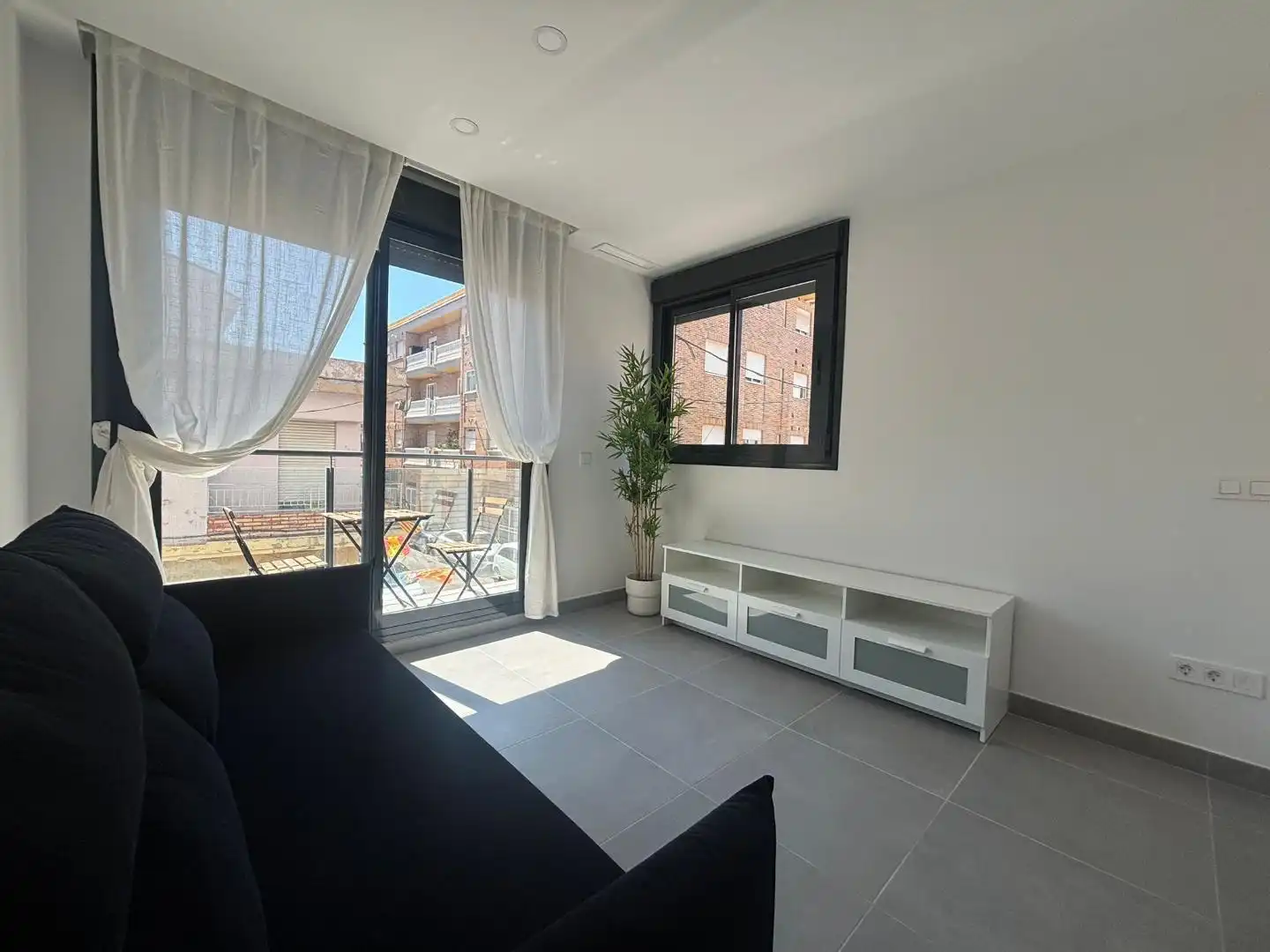 Terrasse von Wohnungen zur Miete in Massanassa mit Terrasse, Abstellraum und Möbliert