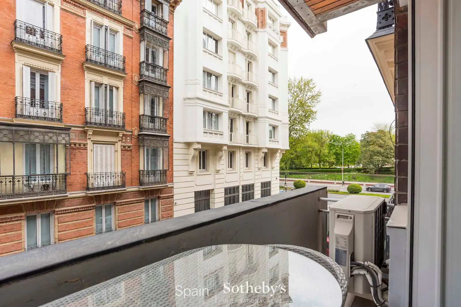 Terrasse von Wohnungen zum Verkauf in Madrid mit Klimaanlage, Heizung und Terrasse