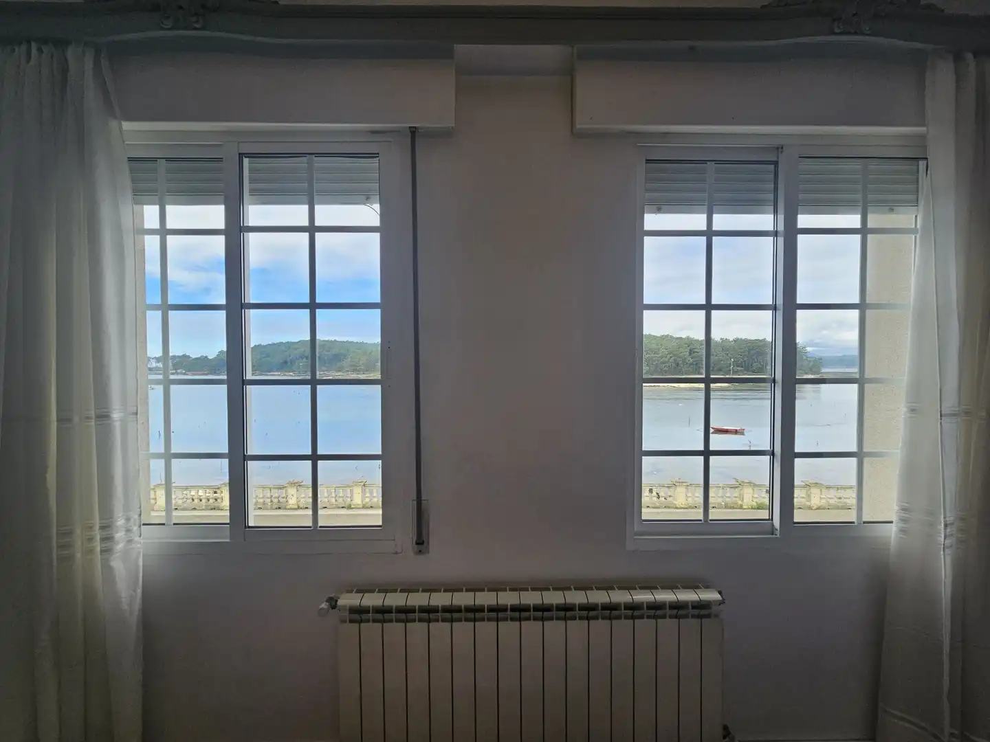 Houses for sale in Valentín Viqueira, O Carril