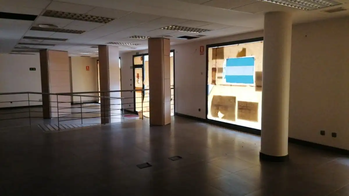 Local comercial en venda a Parque de la Paloma, imagen 6