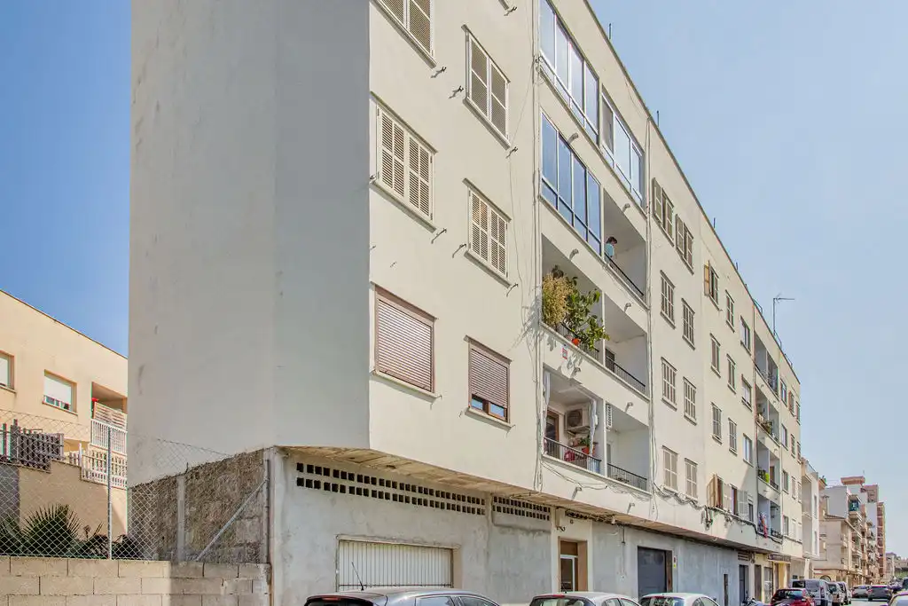 Flat with terrace for sale in Carrer Mossèn Andreu Caimari 126, imagen 2