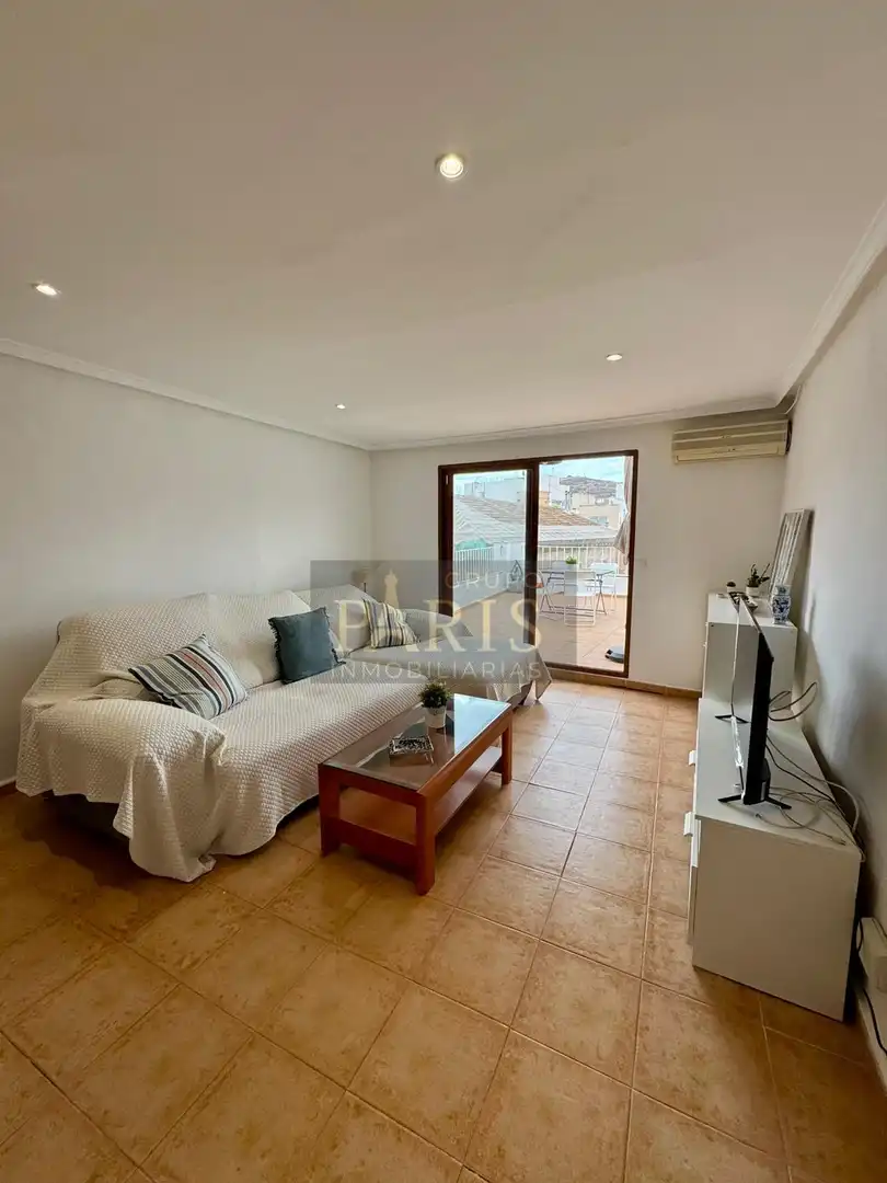 Wohnzimmer von Dachboden zur Miete in Cartagena