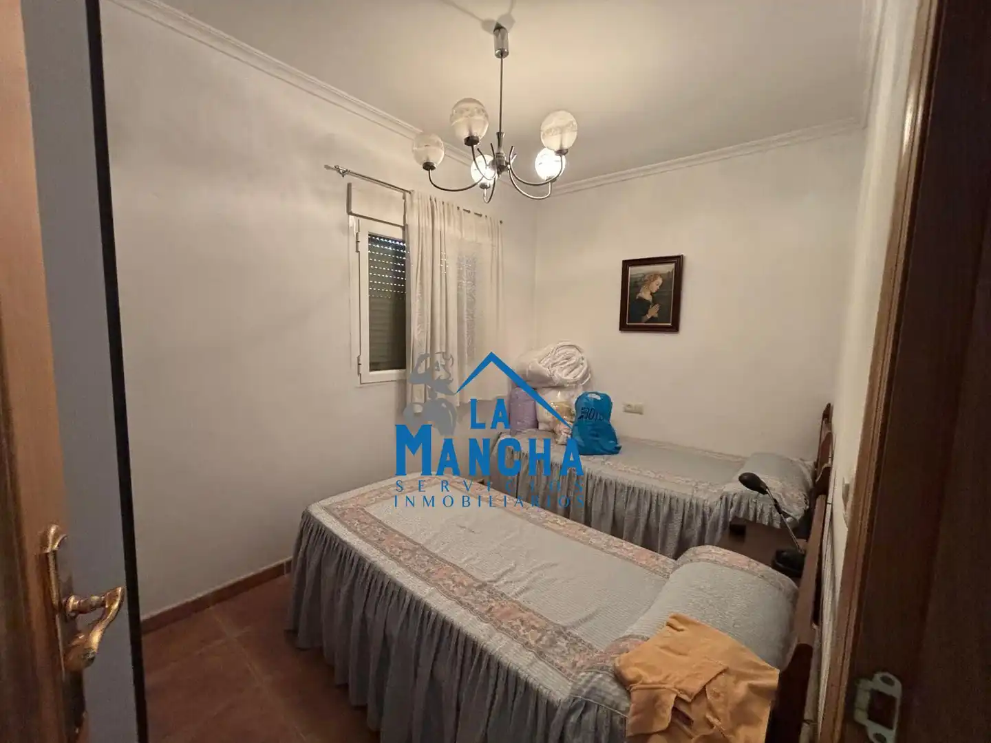 Dormitori de Casa o xalet en venda en Albacete amb Aire condicionat, Jardí privat i Traster