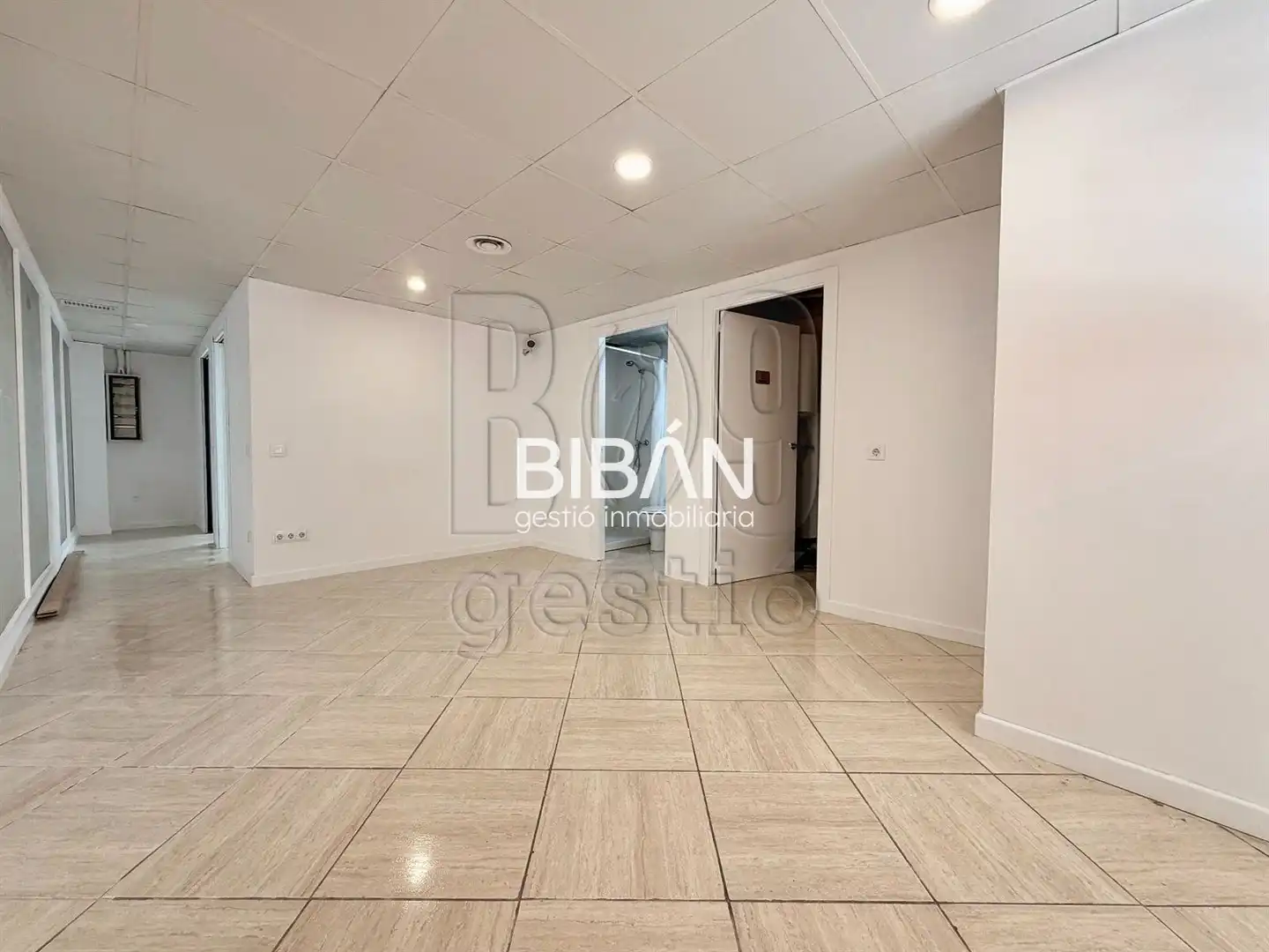 Local en venta en Tarragona con Aire acondicionado