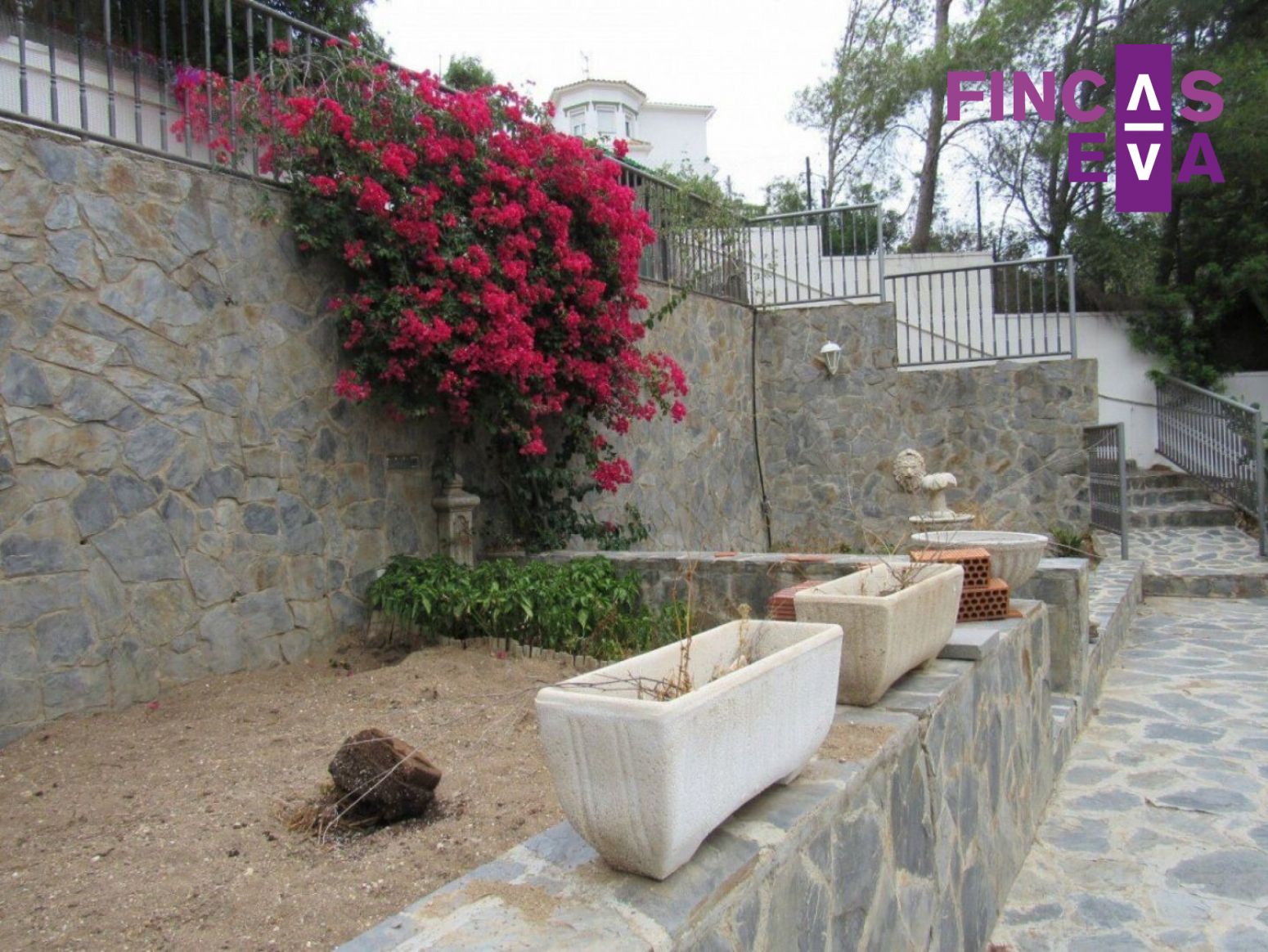 Jardí de Casa o xalet en venda en El Vendrell amb Parquet i Traster