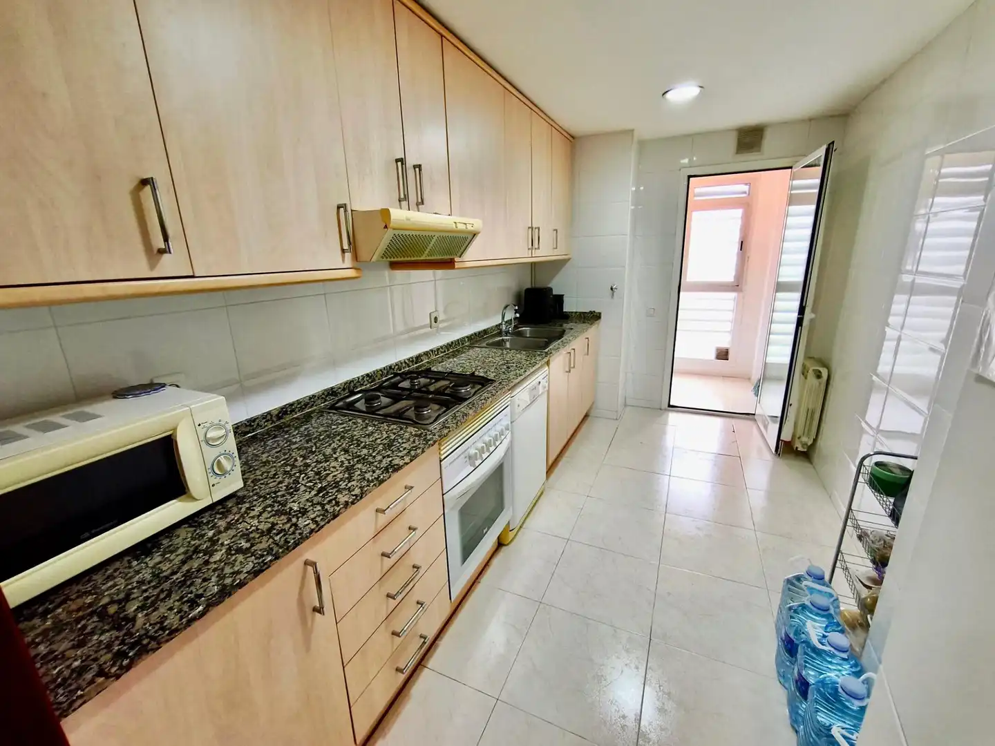 Kitchen of Flat for sale in Sabadell  with Air Conditioner, Heating and Parquet flooring