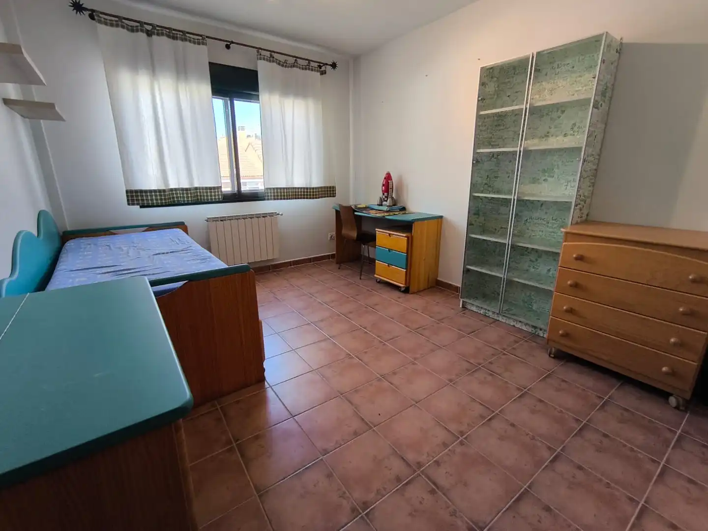 Dormitori de Casa o xalet en venda en Villamantilla amb Aire condicionat, Calefacció i Jardí privat
