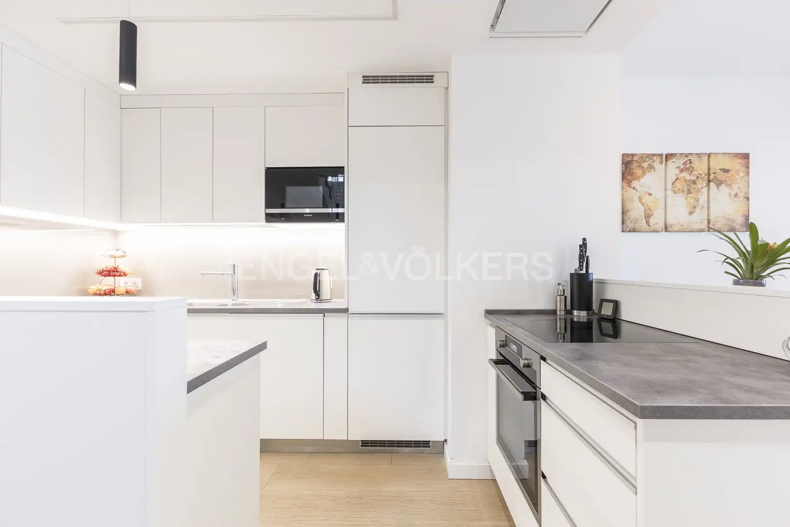 Cocina de Ático de alquiler en Eixample