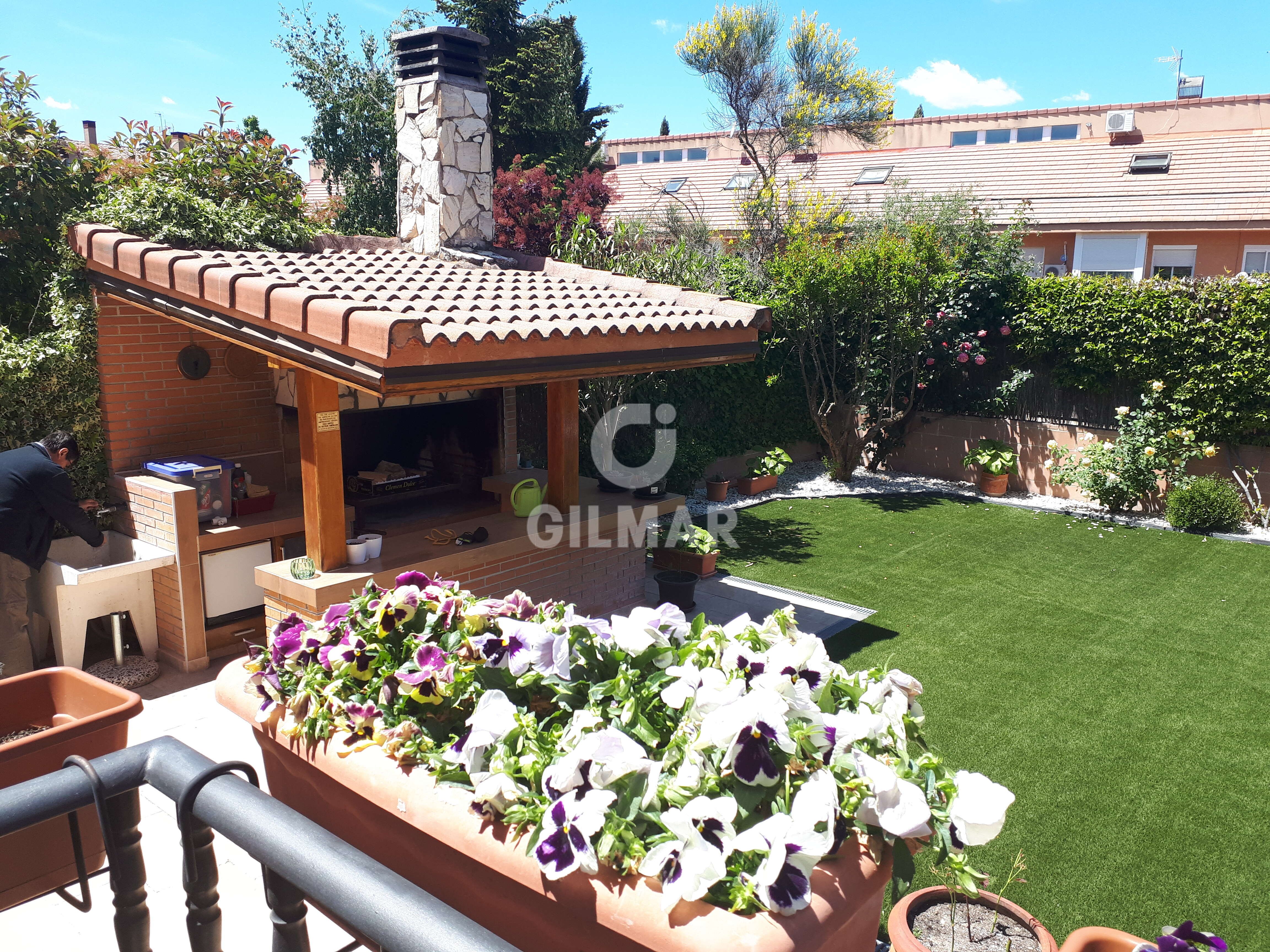 Terrassa de Casa adosada en venda en Algete amb Aire condicionat, Calefacció i Jardí privat