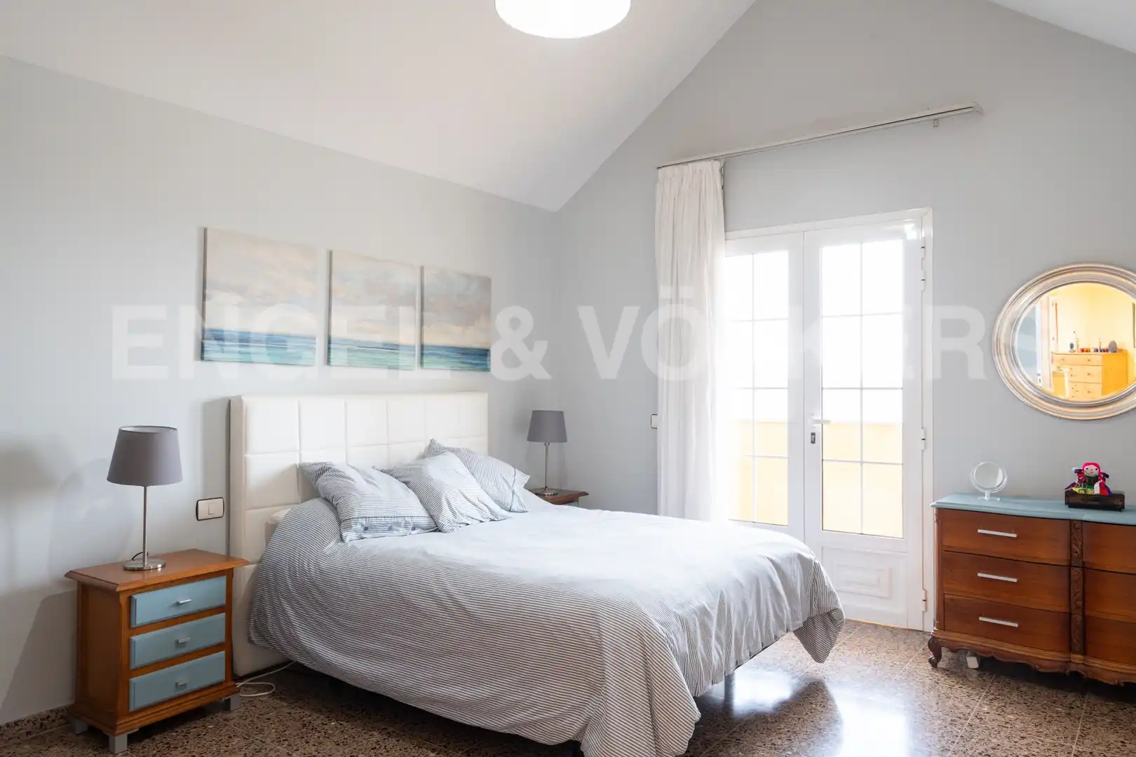 Dormitori de Casa o xalet en venda en Santa Brígida amb Calefacció, Jardí privat i Moblat