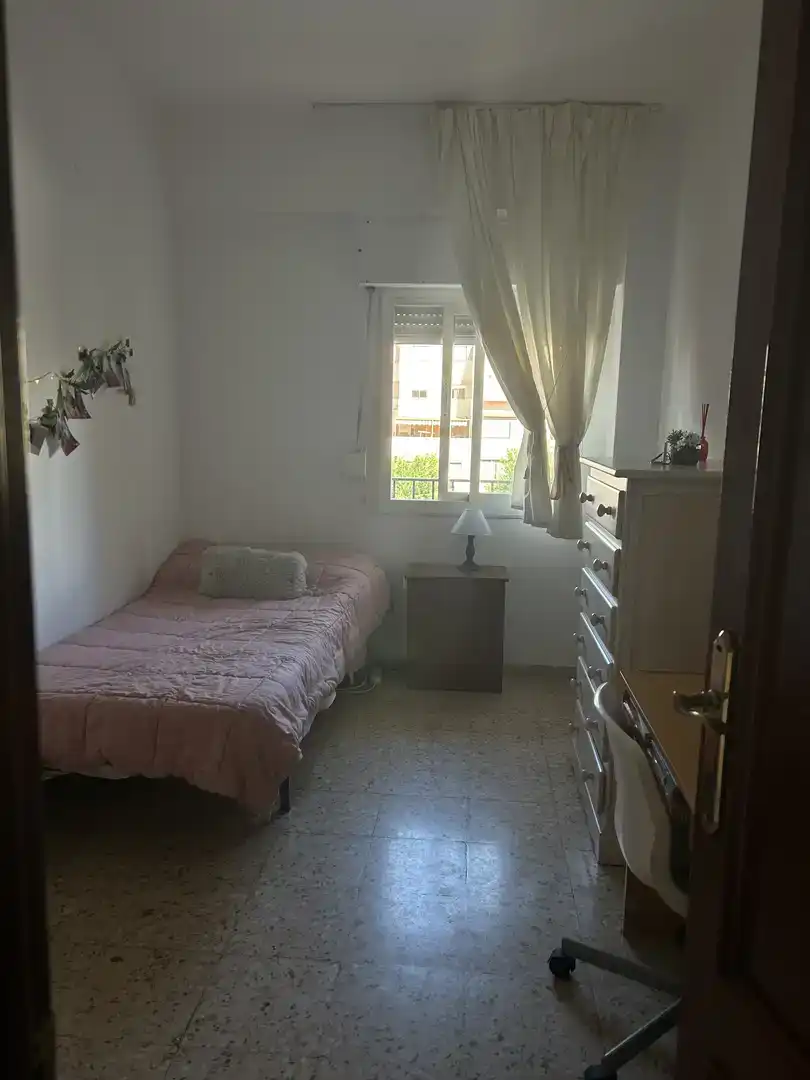 Bedroom of Flat for share in Casas de Don Pedro  with Air Conditioner, Furnished and Balcony