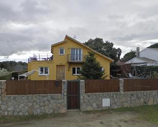 Vista exterior de Casa o xalet en venda en Valdemorillo amb Piscina