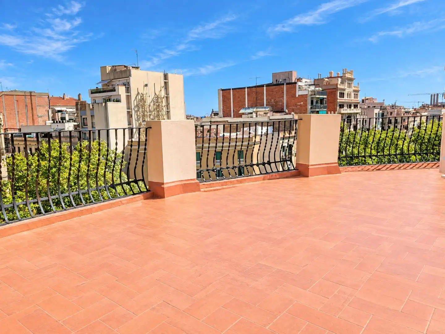 Piso en venta en Carrer del Comte D'urgell, 23, Sant Antoni