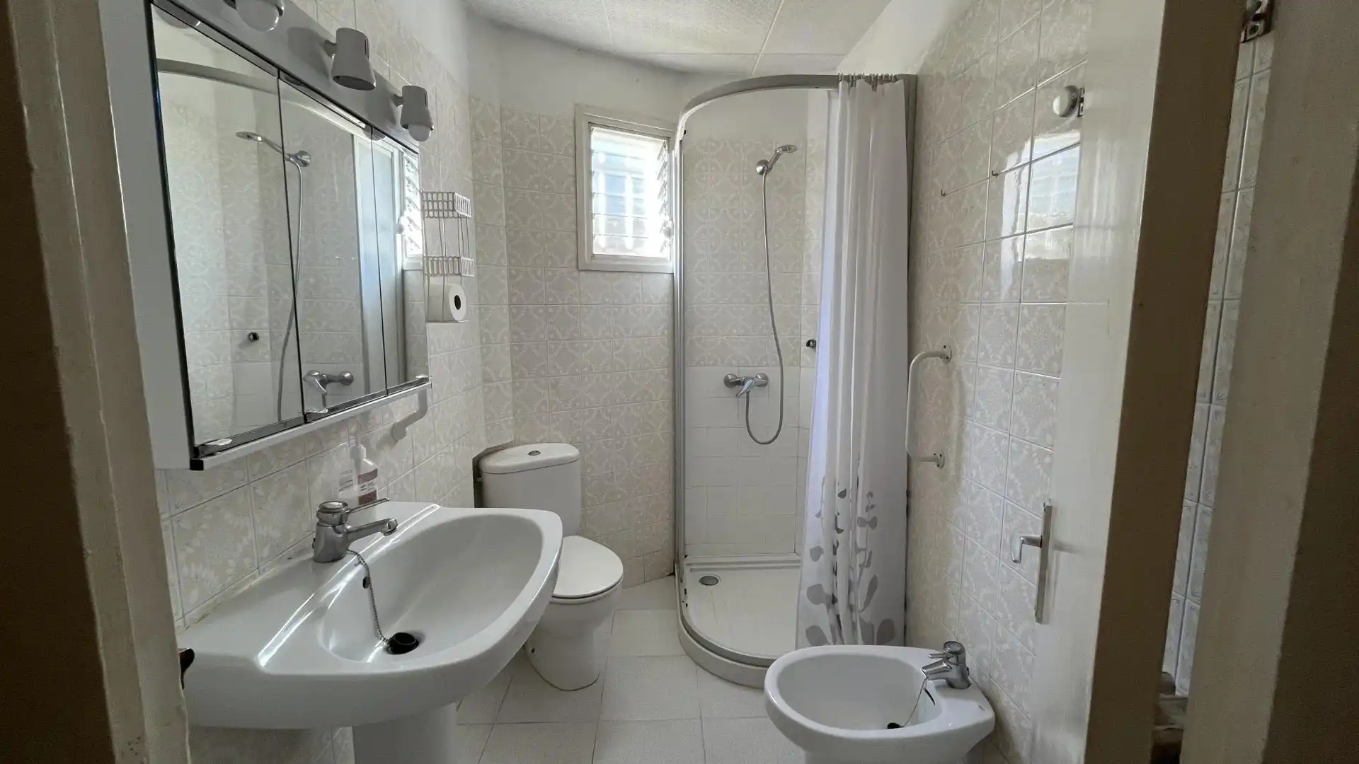 Bany de Casa o xalet en venda en Alpens