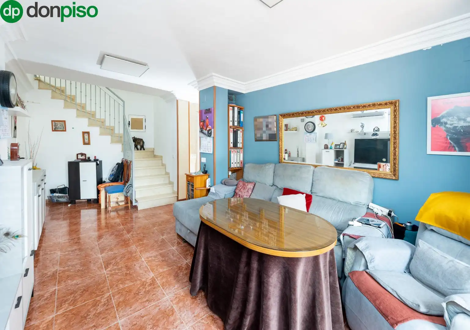 Sala de estar de Casa adosada en venta en Cenes de la Vega con Calefacción y Terraza