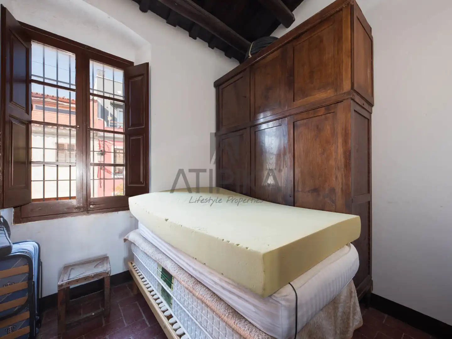 Habitación de Finca rústica en venta en Cabrera de Mar con Calefacción, Terraza y Trastero