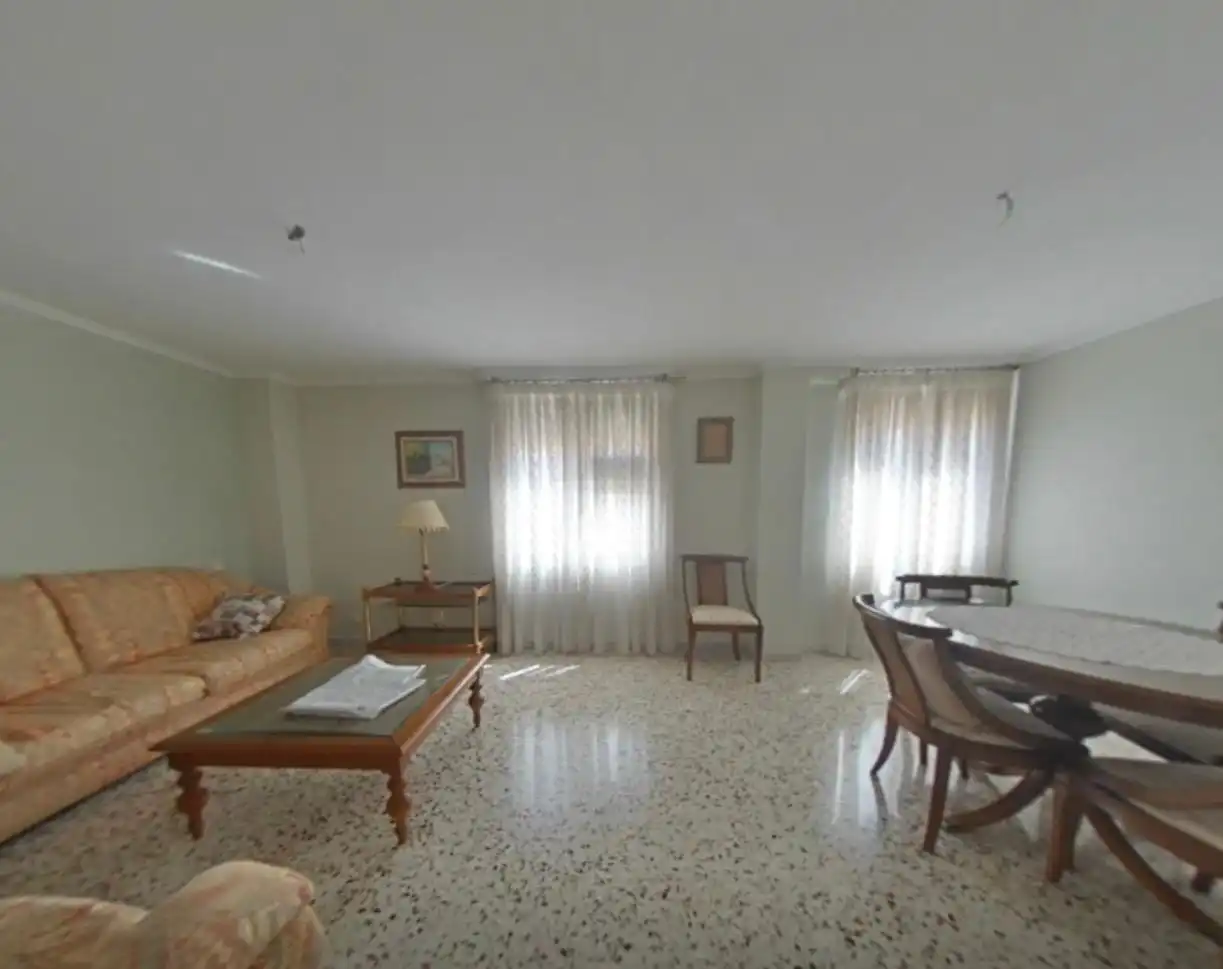 Flat for rent in Carrer Rector Bartolomé Munoz, Petrer
