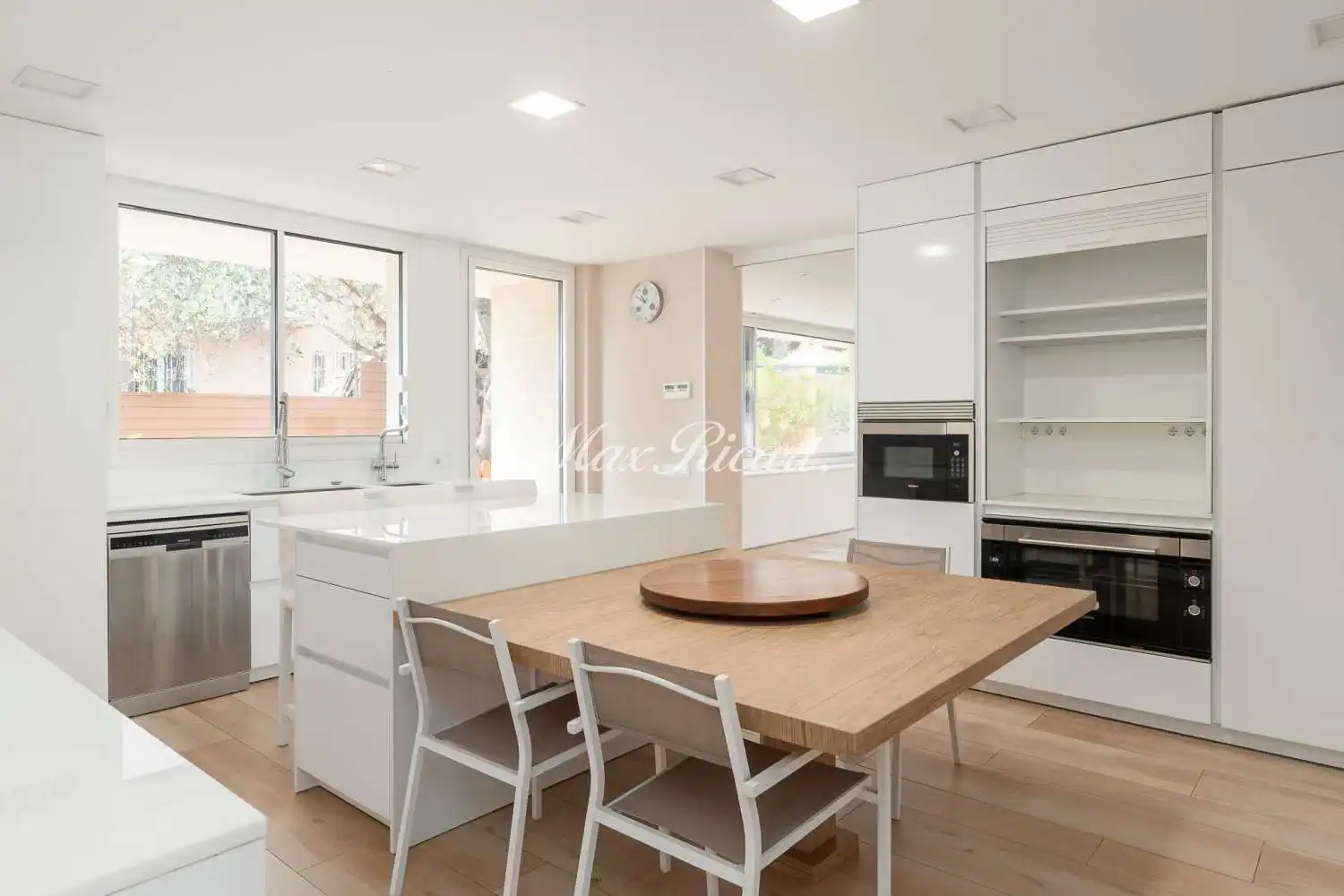 Cocina de Casa o chalet en venta en Barcelona con Aire acondicionado, Calefacción y Terraza