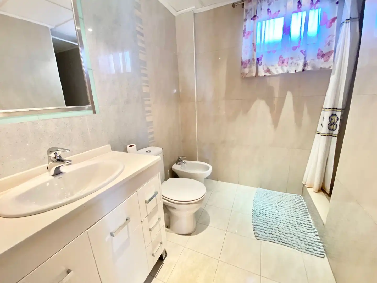 Bathroom of Attic for rent in Guardamar del Segura  with Air Conditioner, Heating and Furnished