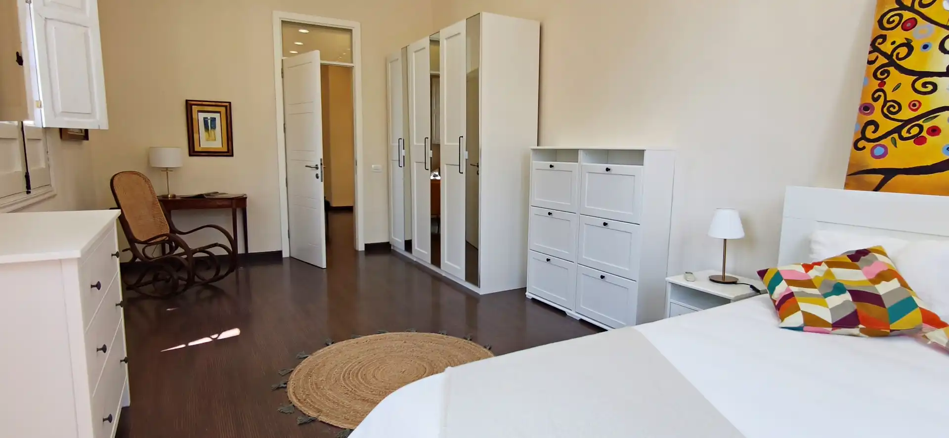 Dormitori de Pis de lloguer en Santa Cruz de Tenerife amb Aire condicionat, Jardí privat i Parquet