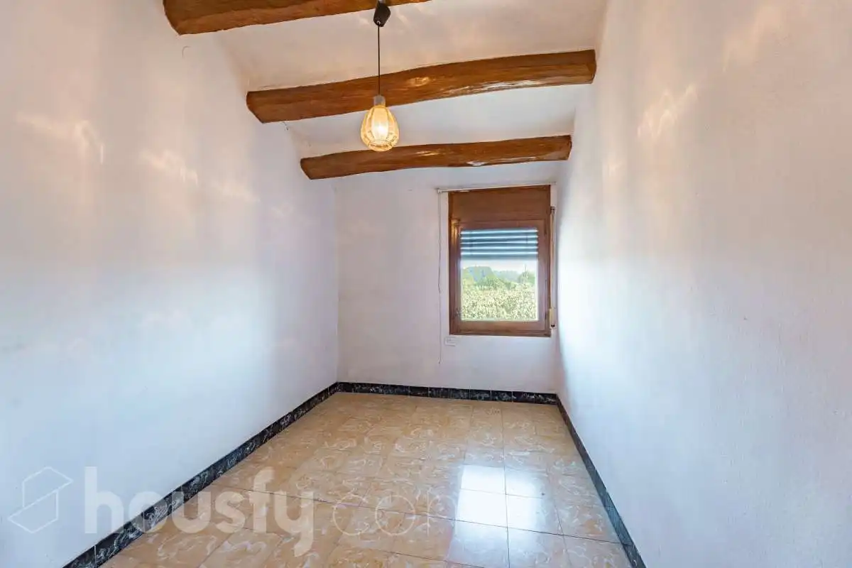 Casa adosada en venta en Santa Margarida I Els Monjos con Trastero