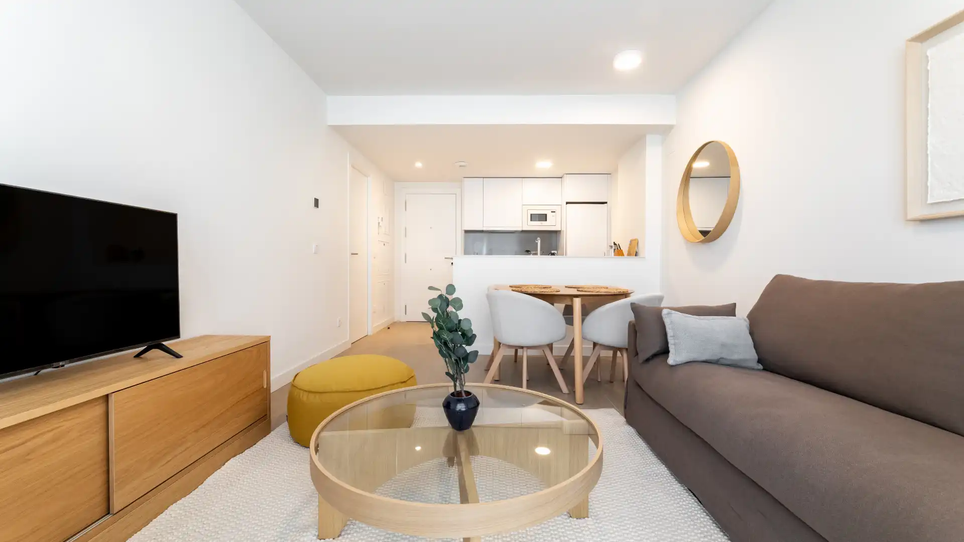 Sala de estar de Piso de alquiler en Alcalá de Henares con Aire acondicionado, Calefacción y Amueblado