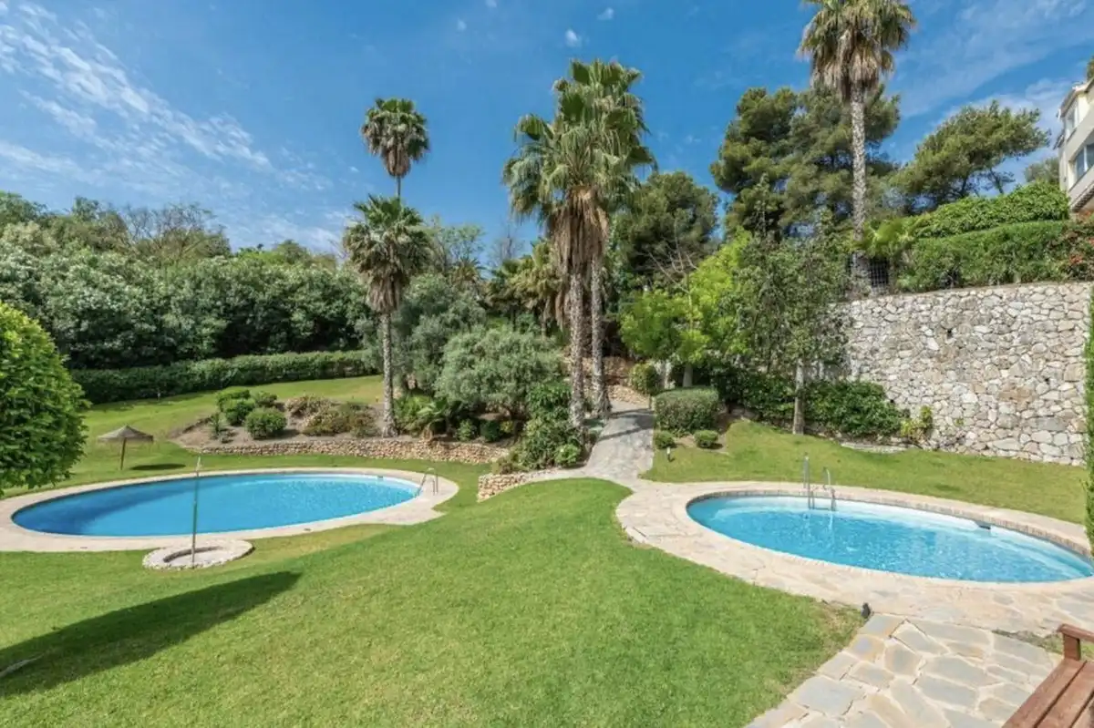 Apartamento con piscina en venta en La Quinta, imagen 5