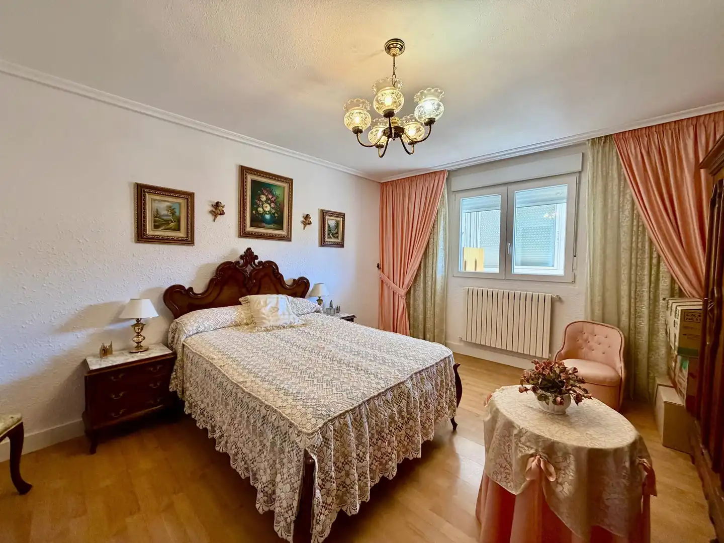 Habitación de Casa o chalet en venta en Villaturiel