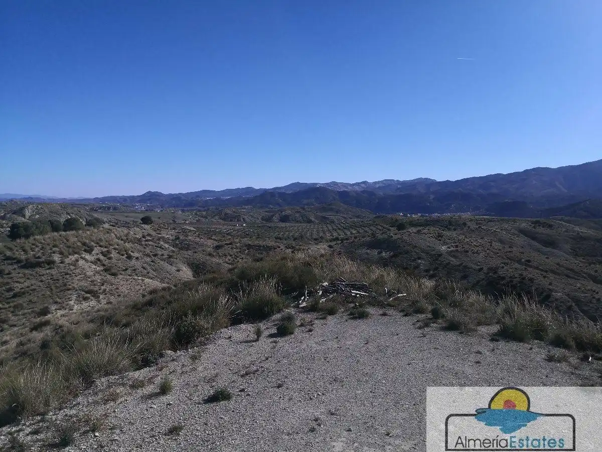 Finca rústica en venda en Somontín