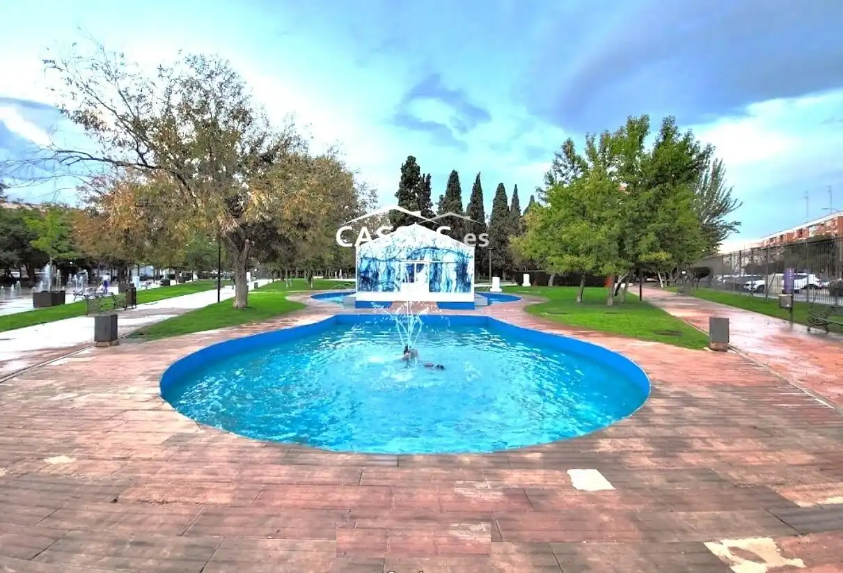Exterior view of Flat for sale in Torrejón de Ardoz  with Air Conditioner, Heating and Parquet flooring