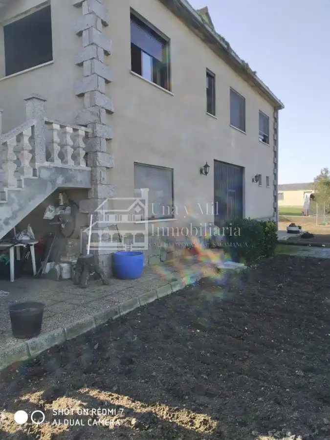 Casa o chalet en venta en LA TORRE, Parada de Arriba