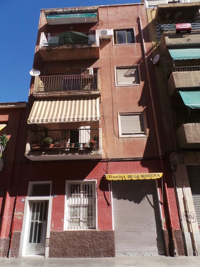 Vista exterior de Piso en venta en Alicante / Alacant