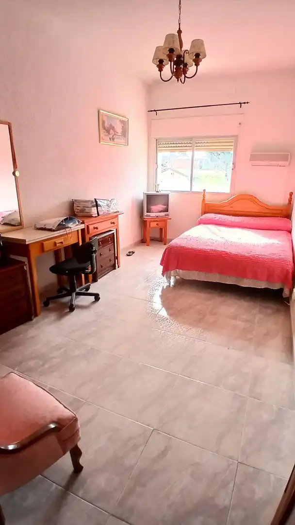 Habitación de Casa o chalet en venta en Escalona con Calefacción, Terraza y Trastero