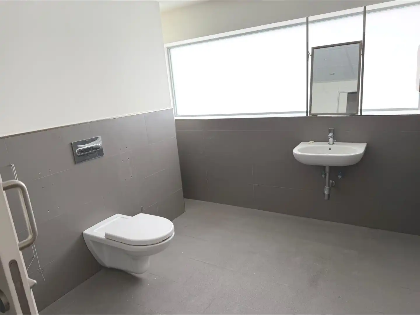 Bathroom of Office for rent in A Coruña Capital 