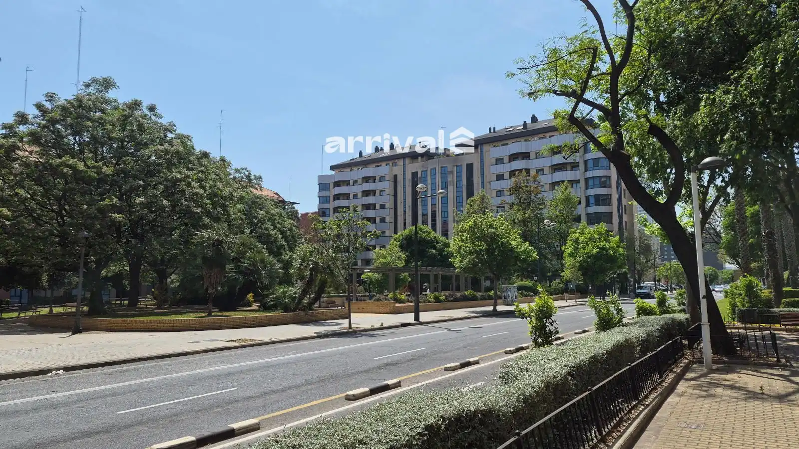 Vista exterior de Pis en venda en Valencia amb Aire condicionat i Terrassa