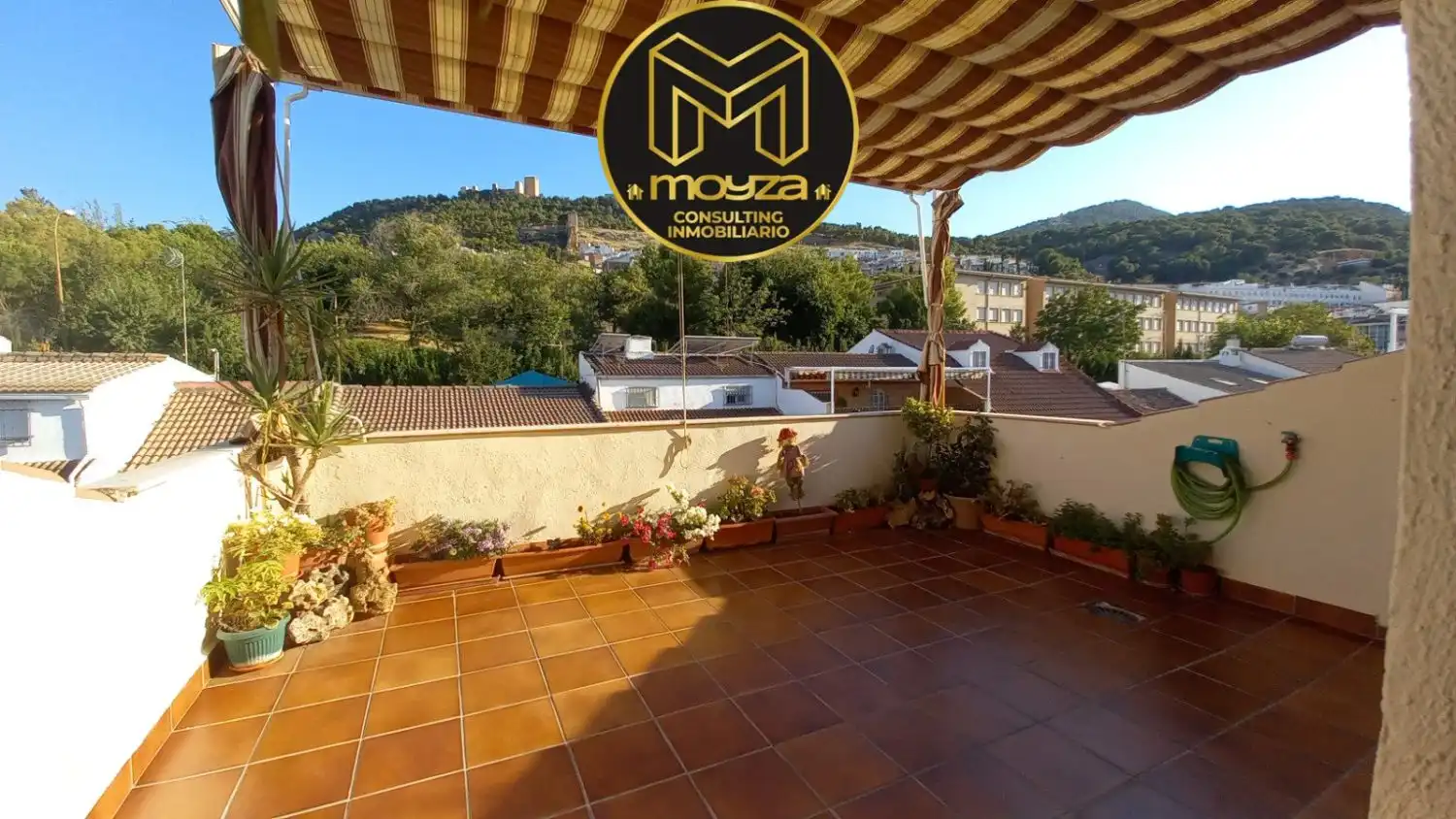 Terraza de Casa o chalet en venta en Jaén con Aire acondicionado, Calefacción y Parquet