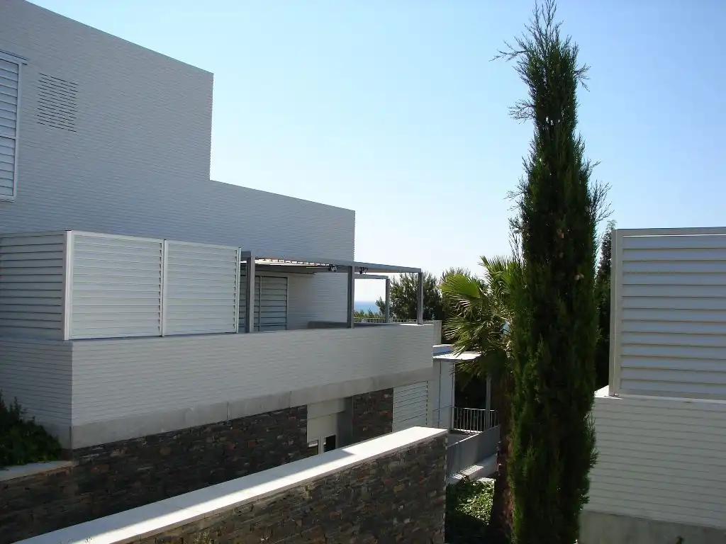 Außenansicht von Maisonette zum Verkauf in Sant Pere de Ribes mit Klimaanlage, Heizung und Privatgarten