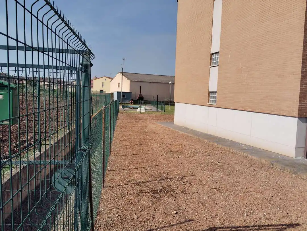 Parking de Casa o chalet en venta en Uruñuela con Calefacción, Jardín privado y Terraza