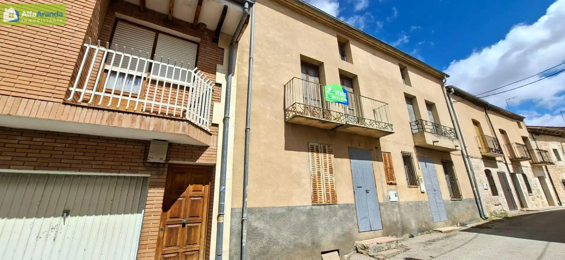 Außenansicht von Haus oder Chalet zum Verkauf in Fuentecén
