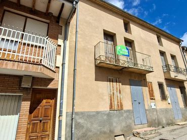 Casa en venda a Calle BARRIO DEL PERRO 3