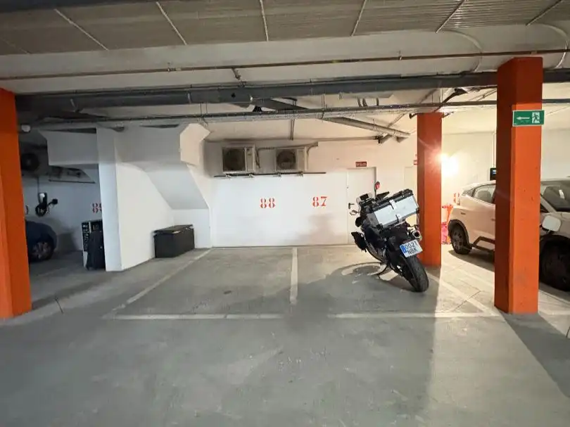 Adossat amb piscina en venda a Ernesto Kusche 1, imagen 33